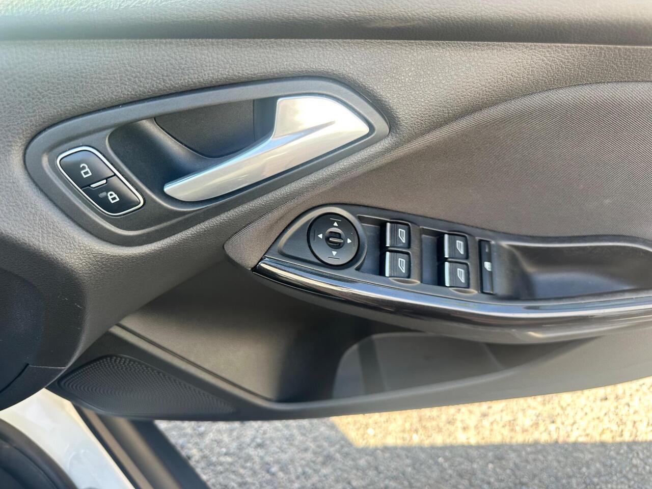 Ford Focus LG65EEX Ford Focus LG65EEX