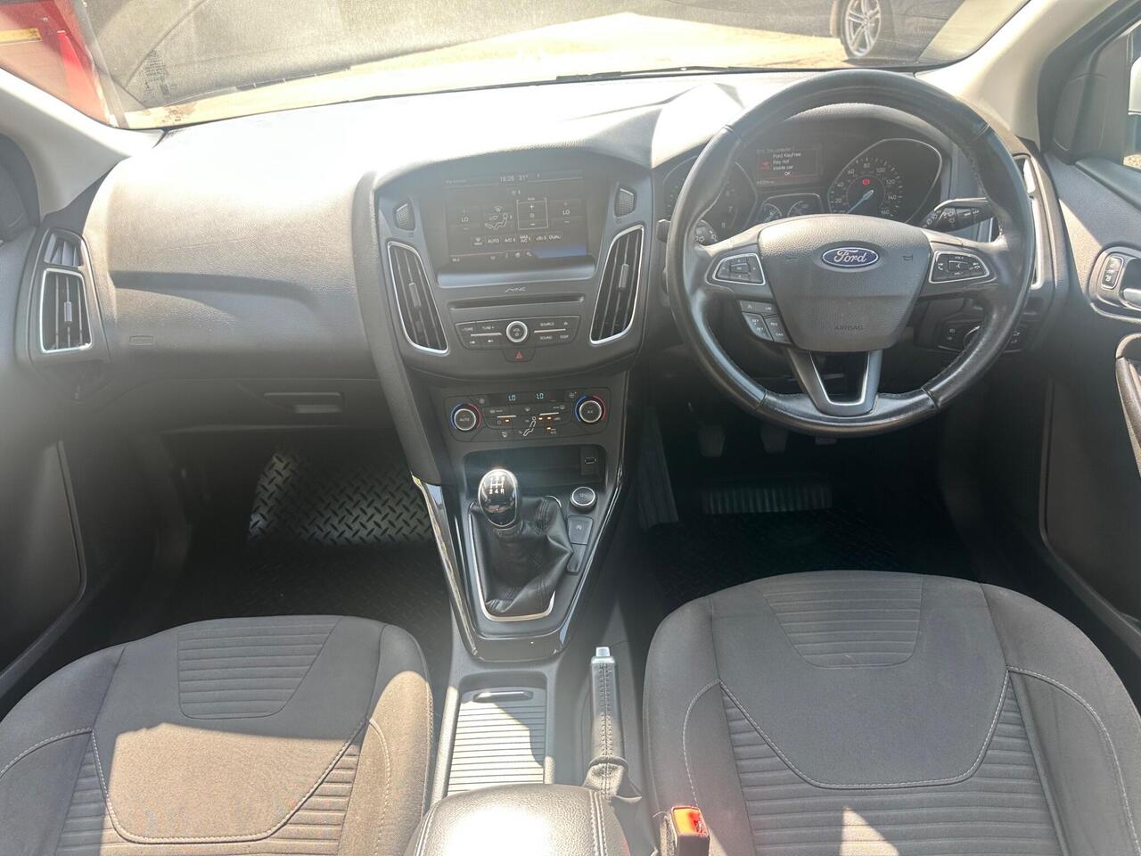 Ford Focus LG65EEX Ford Focus LG65EEX
