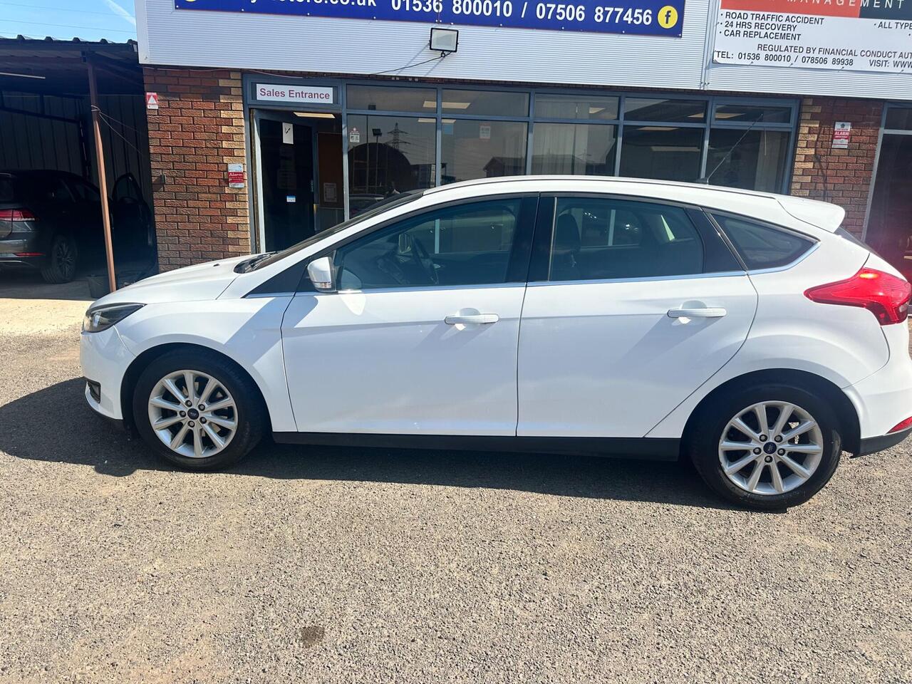Ford Focus LG65EEX Ford Focus LG65EEX