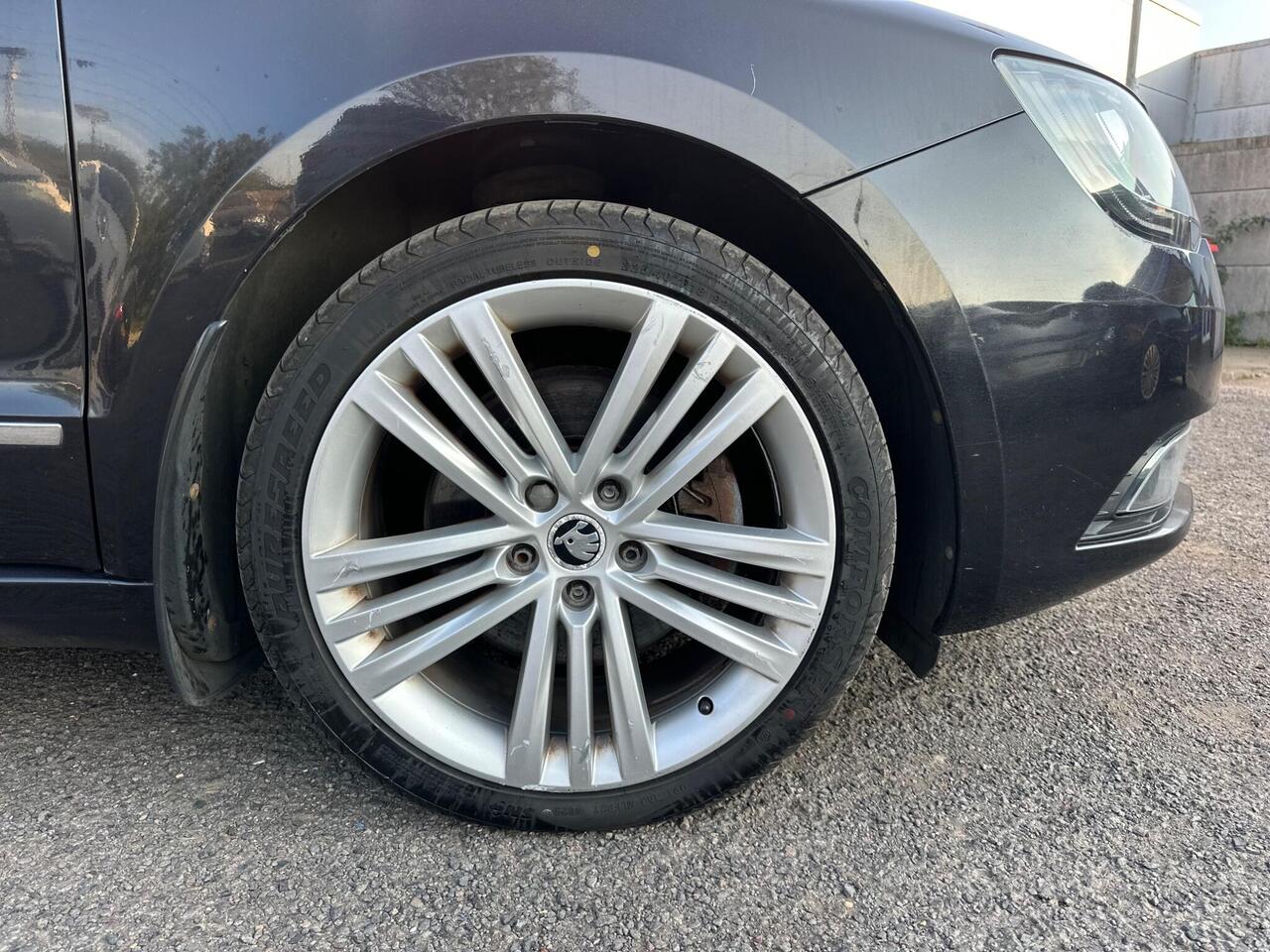 Skoda Superb CV63VNU